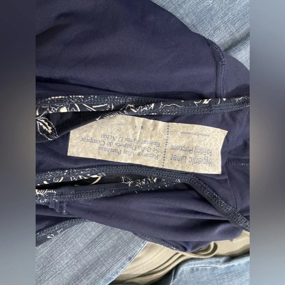 NWOT ROBIN PICCONE  Beautiful one piece swim - Picture 5 of 5